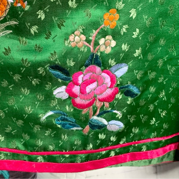 50s China Silk Embroidered Pajamas - Picture 6 of 16